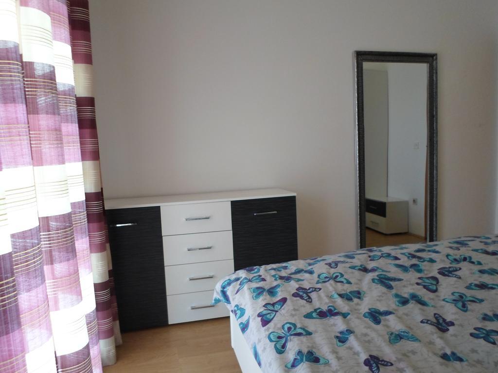 Apartments Nana Biograd Na Moru Eksteriør billede
